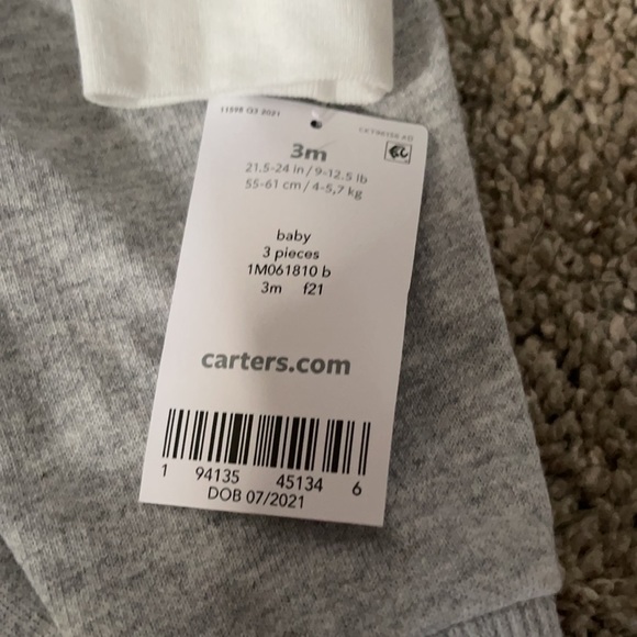 Carter’s 3 Piece Set - Picture 5 of 5